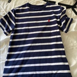 polo t-shirt